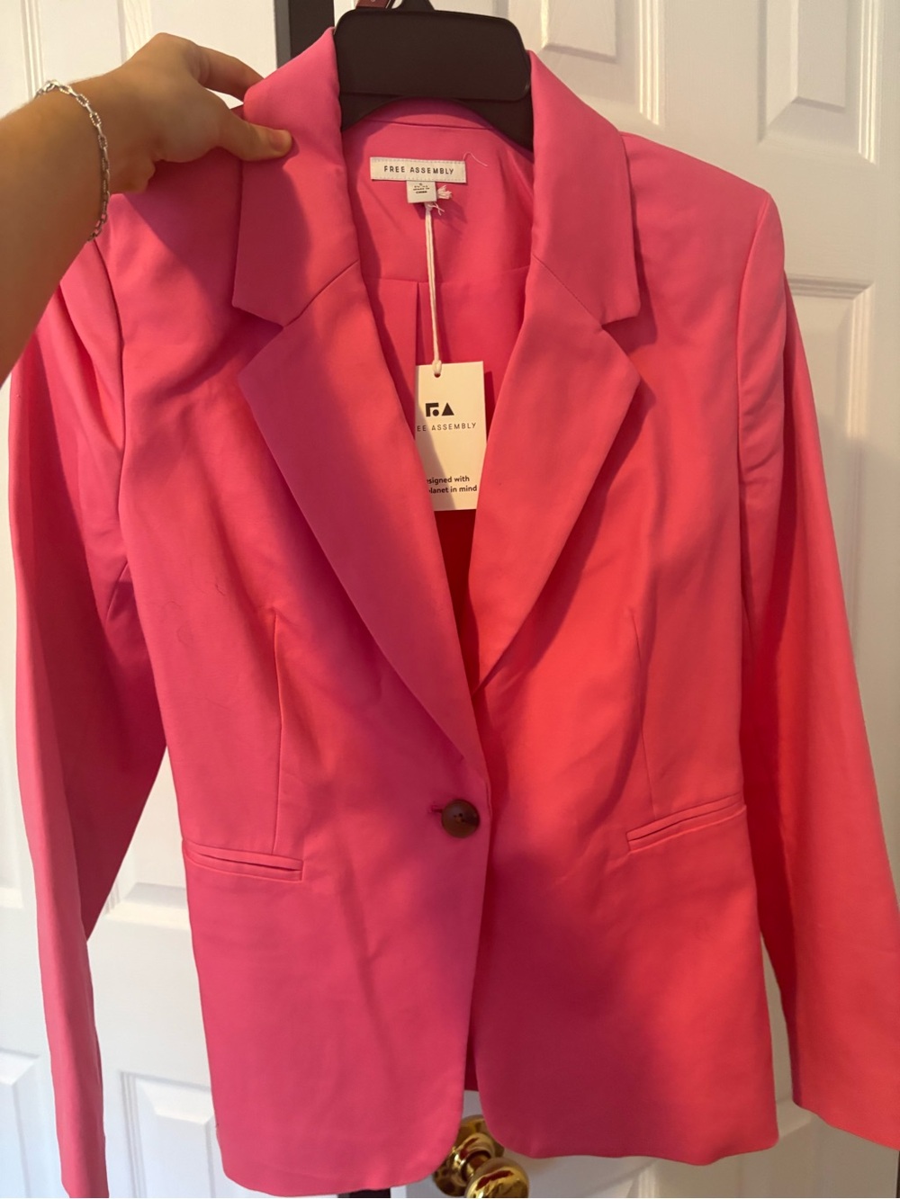 Free Assembly Women's Bright Pink Single-Button Blazer